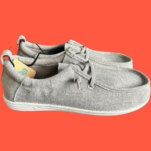 NEW Big Boys Hey Dude style casual loafers, size 5, Thereabouts brand, NWT!